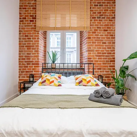 Διαμέρισμα Komfortowy Loft W Centrum ~ Self Check-in 24h *